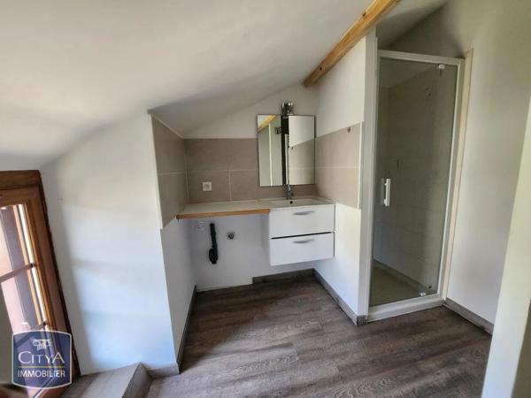 Maison à louer 3 pièces 85m² Cognac-la-Forêt (87310)