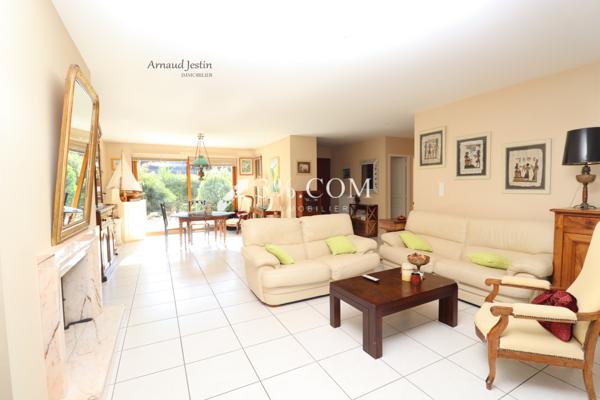 Maison 6 pièce(s) 5 chambre(s) 174.36 m²