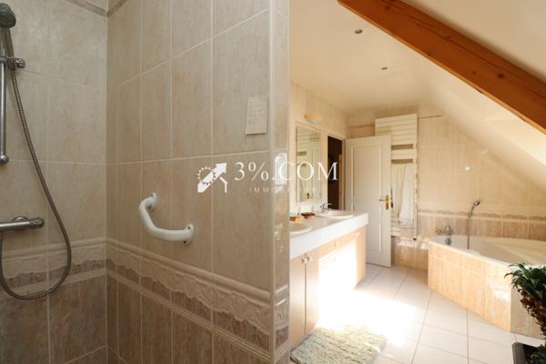 Maison 6 pièce(s) 5 chambre(s) 174.36 m²