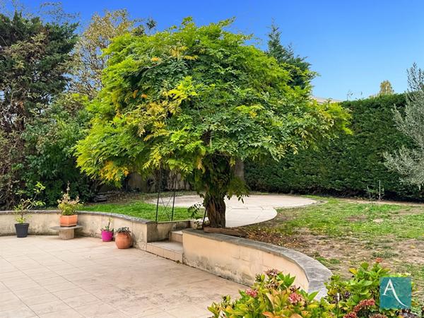 Maison contemporaine de 160 m² au sol Terrain 826 m² 4 chambres Saint-Germain-lès-Arpajon