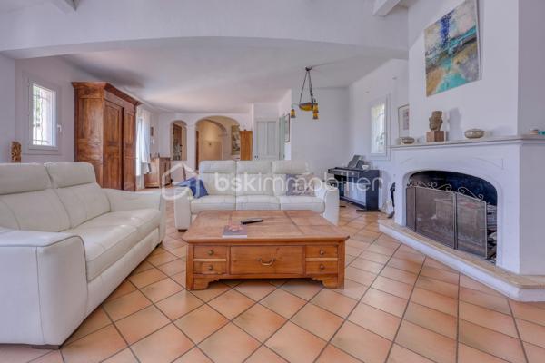 Maison traditionnelle de 218 m²
