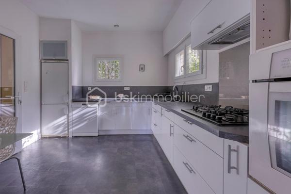 Maison traditionnelle de 218 m²