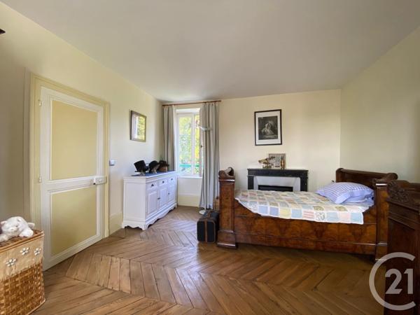 Maison à vendre  10 pièces - 220,48 m2 PRINGY - 77