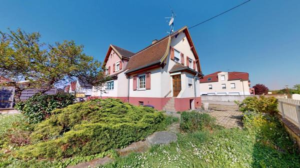 À vendre – Duplex esprit maison avec jardin, garage et potentiel d’aménagement – Ensisheim