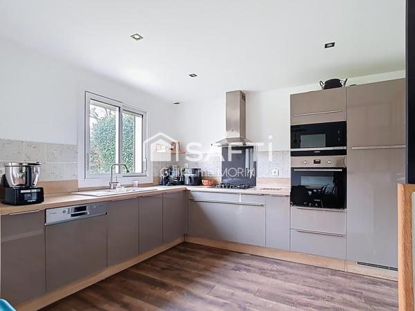 Jolie maison 100m2 avec 3 chambres (possibilité 4)