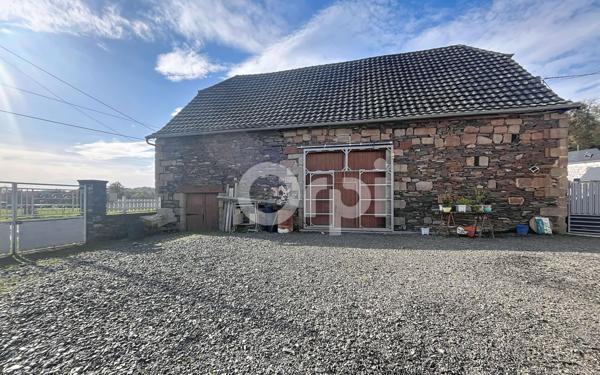 Maison à vendre    3 pièces •  Objat