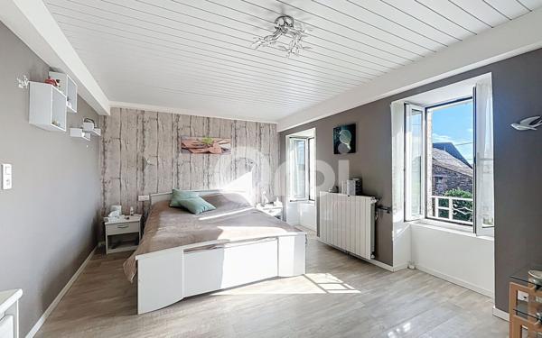 Maison à vendre    3 pièces •  Objat