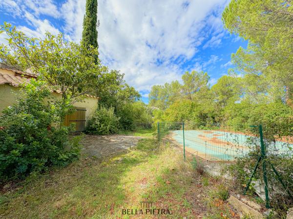 Montferrier-sur-Lez (34980) Terrain de 4400m² à MONTFERRIER-SUR-LEZ