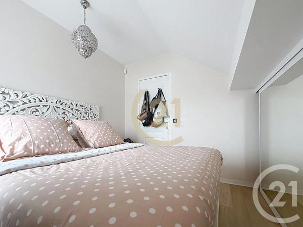Maison à vendre  4 pièces - 84 m 2   HOUILLES  - 78
