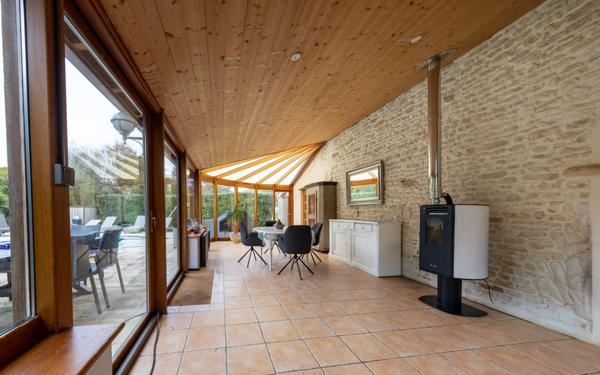 Maison à vendre    4 pièces •  Le Thou