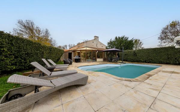 Maison à vendre    4 pièces •  Le Thou