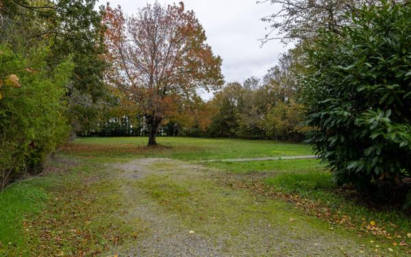 Maison à vendre    4 pièces •  Le Thou