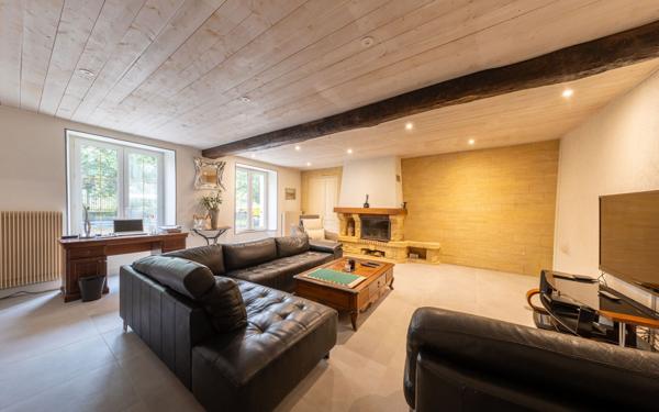 Maison à vendre    4 pièces •  Le Thou