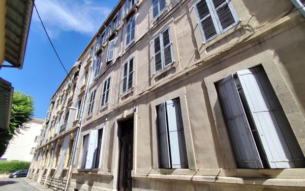 Appartement à vendre    3 pièces • 92 m2 Avignon