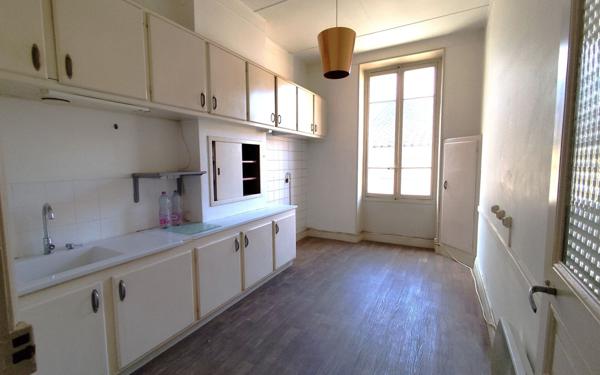 Appartement à vendre    3 pièces • 92 m2 Avignon