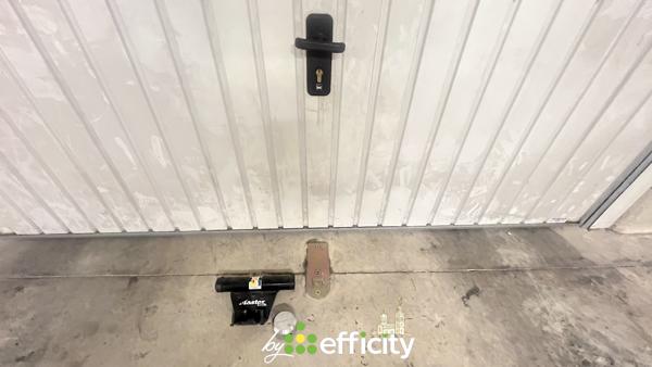 Parking
        
        - 15 m² 38 500 € *