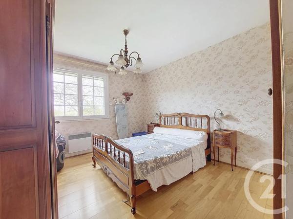Maison à vendre  4 pièces - 96 m 2   NEMOURS  - 77