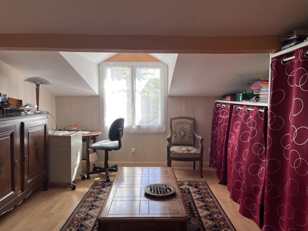 Maison 276 120 € Azay-sur-Cher 4 p 104 m² DPE C