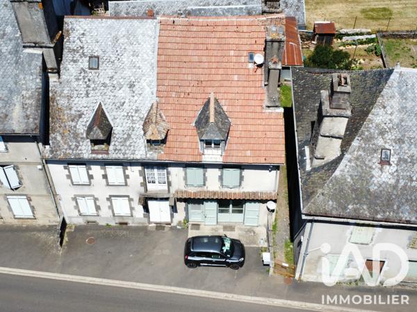 Maison à vendre 7 pièces 125 m² Ally