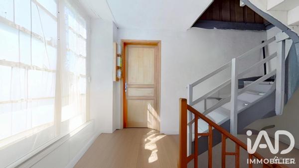Maison à vendre 7 pièces 125 m² Ally