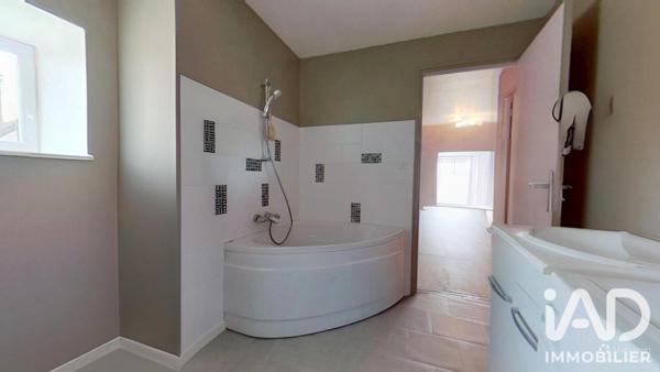 Maison à vendre 7 pièces 125 m² Ally
