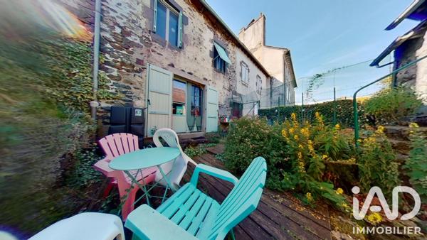 Maison à vendre 7 pièces 125 m² Ally