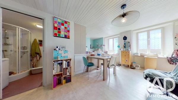 Maison à vendre 7 pièces 125 m² Ally