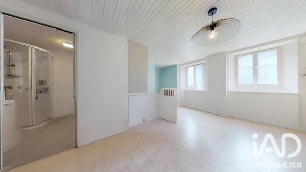 Maison à vendre 7 pièces 125 m² Ally