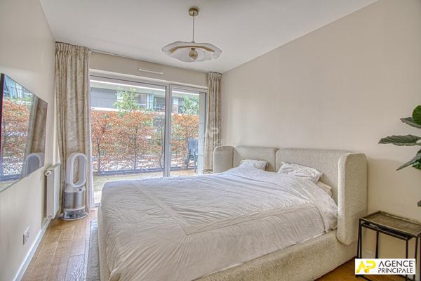 Versailles Notre-Dame Appartement 4 pièces 69.45 m² carrez avec terrasse de 27 m² 770 000 € **  - Référence  28263