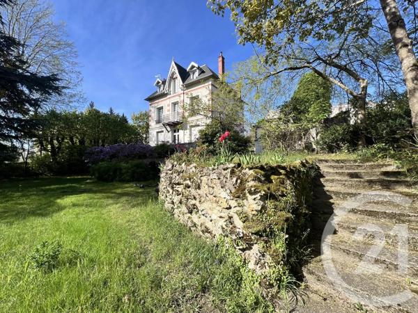 Maison à vendre  14 pièces - 275,52 m 2   AVON  - 77