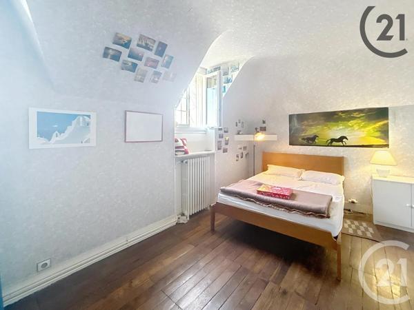 Maison à vendre  14 pièces - 275,52 m 2   AVON  - 77