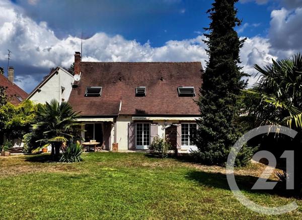 Maison à vendre  14 pièces - 275,52 m 2   AVON  - 77