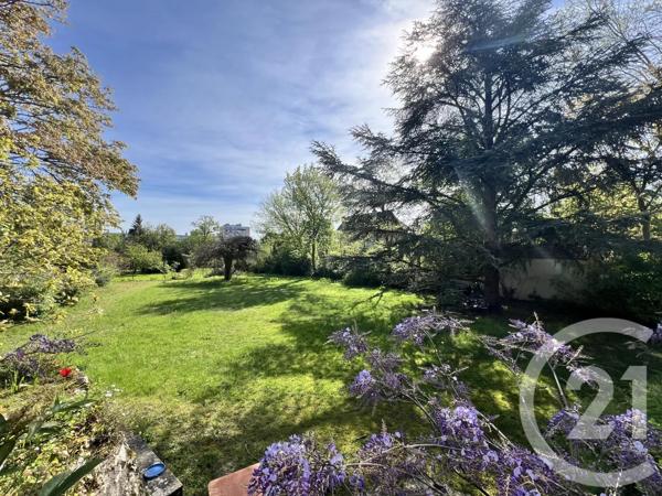 Maison à vendre  14 pièces - 275,52 m 2   AVON  - 77