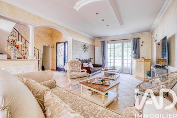 Maison à vendre 5 pièces 200 m² Ormesson-sur-Marne