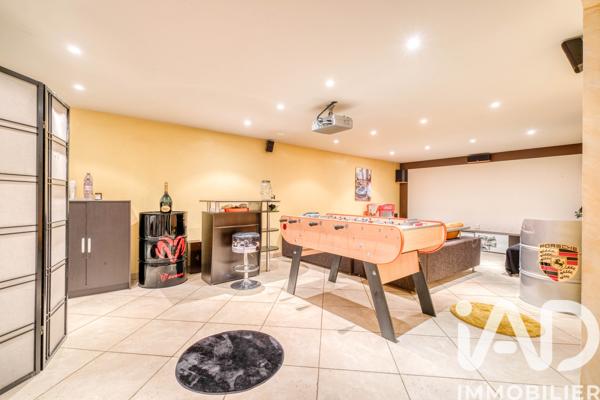 Maison à vendre 5 pièces 200 m² Ormesson-sur-Marne