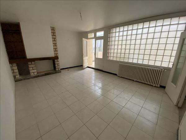 Maison à vendre |  Aigurande |  4 pièces | 146 m²