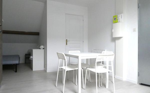 Appartement à louer    1 pièce •  Le Creusot