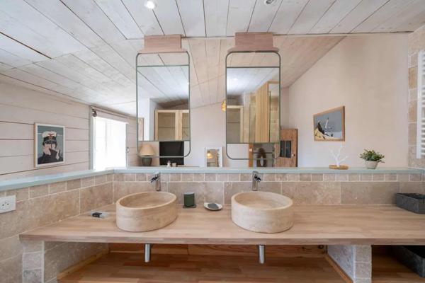 Charmante maison de famille rétaise, au cœur du village