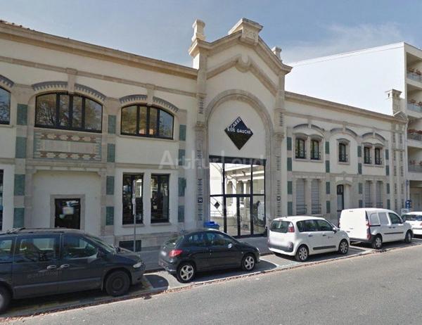 BUREAUX à LOUER de 223 m²