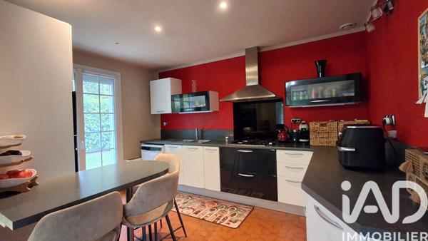 Maison à vendre 6 pièces 145 m² Miserey-Salines