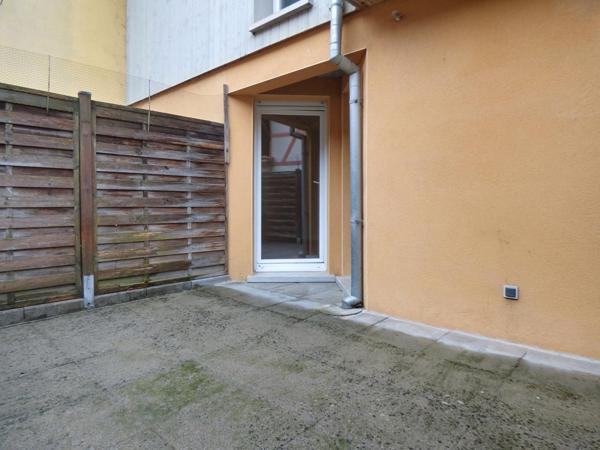 Plain-pied au calme, dans le centre ville