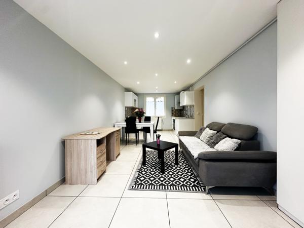 Appartement 2 pièce(s) 1 chambre(s) 43.87 m²