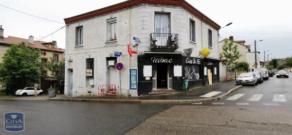 Local commercial à vendre