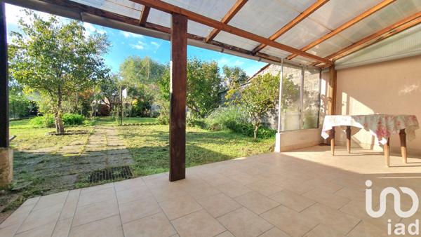 Maison à vendre 5 pièces 88 m² Puy-Guillaume