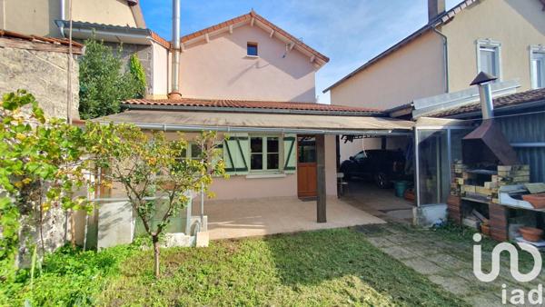 Maison à vendre 5 pièces 88 m² Puy-Guillaume