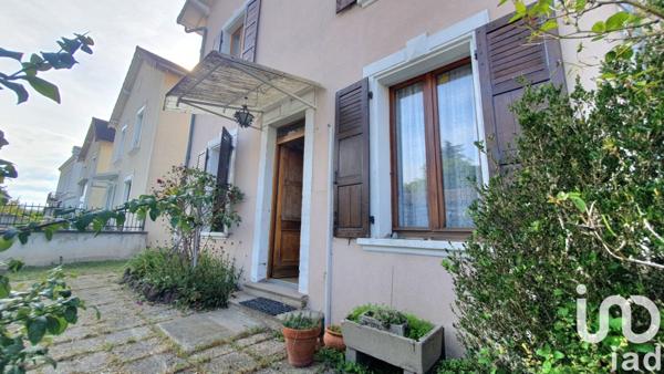 Maison à vendre 5 pièces 88 m² Puy-Guillaume