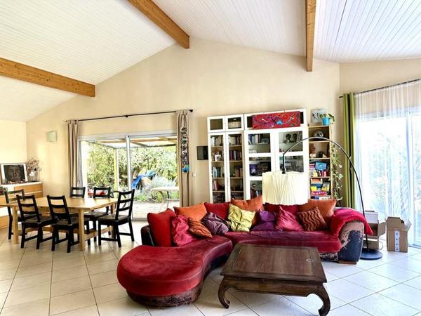 Maison à vendre |  Blanquefort |  6 pièces | 127 m²