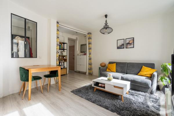 Appartement F2 à vendre  2 pièces - 43,74 m2 PARIS - 75011