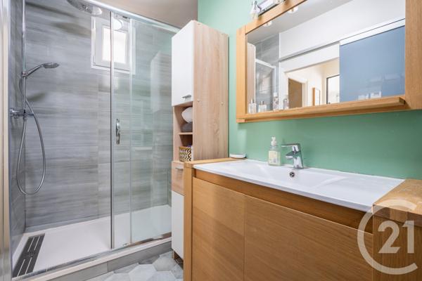 Appartement F2 à vendre  2 pièces - 43,74 m2 PARIS - 75011