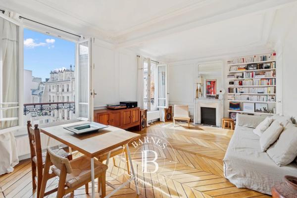 Paris 9ème, Appartement 1 Chambre -  59 m² à vendre